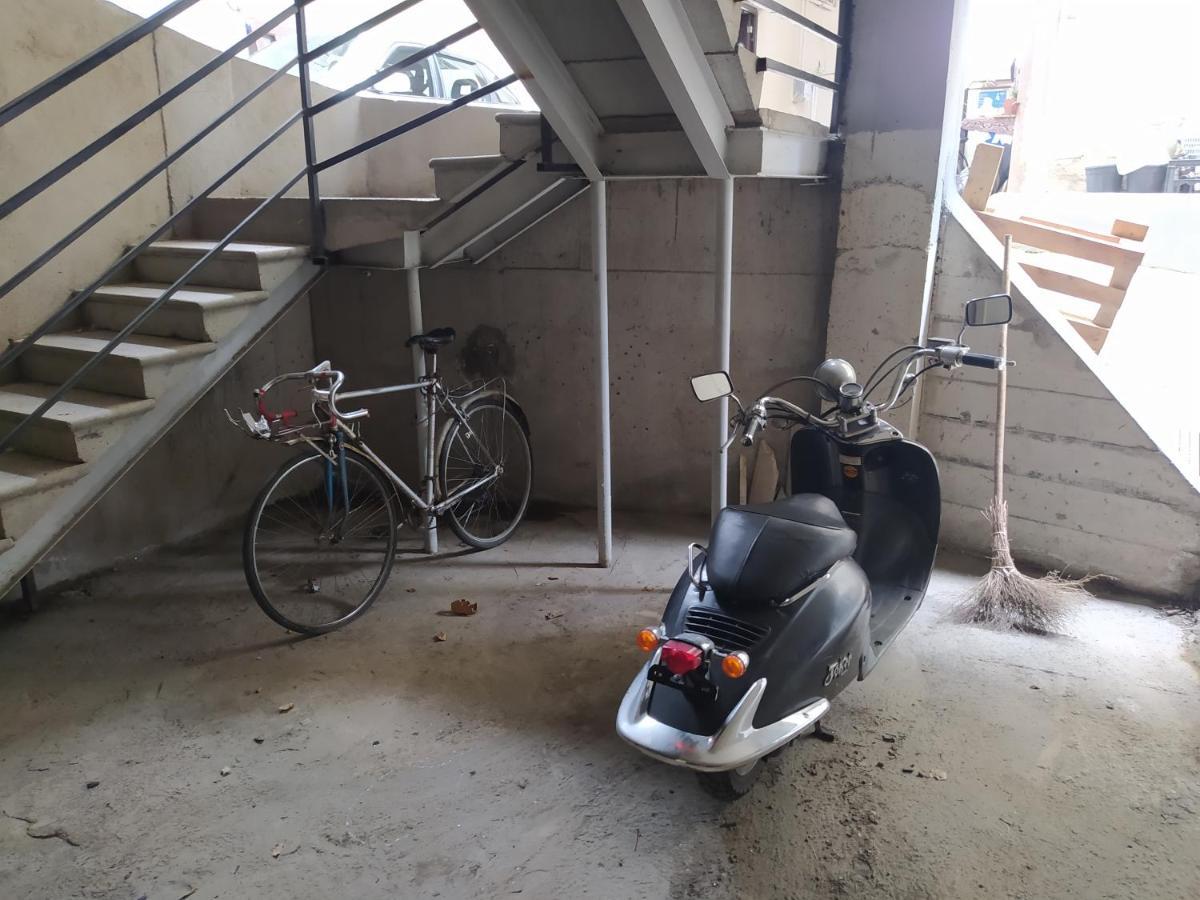 Sheni Hostel Tbilisi Ngoại thất bức ảnh