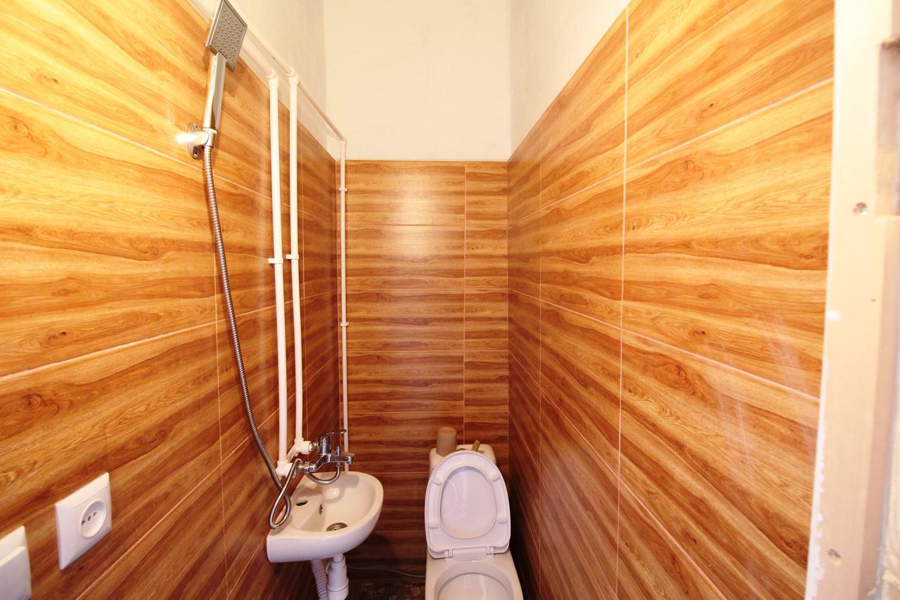 Sheni Hostel Tbilisi Ngoại thất bức ảnh